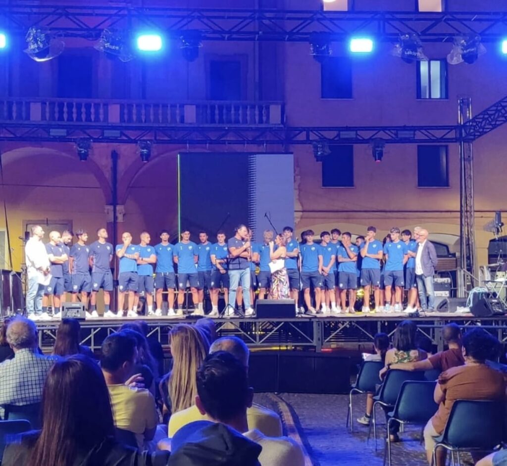 💙 IL MONDO CENTESE NEL CUORE DI CENTO